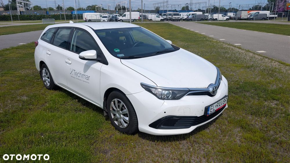 Toyota Auris 1.4 D-4D Active - 4