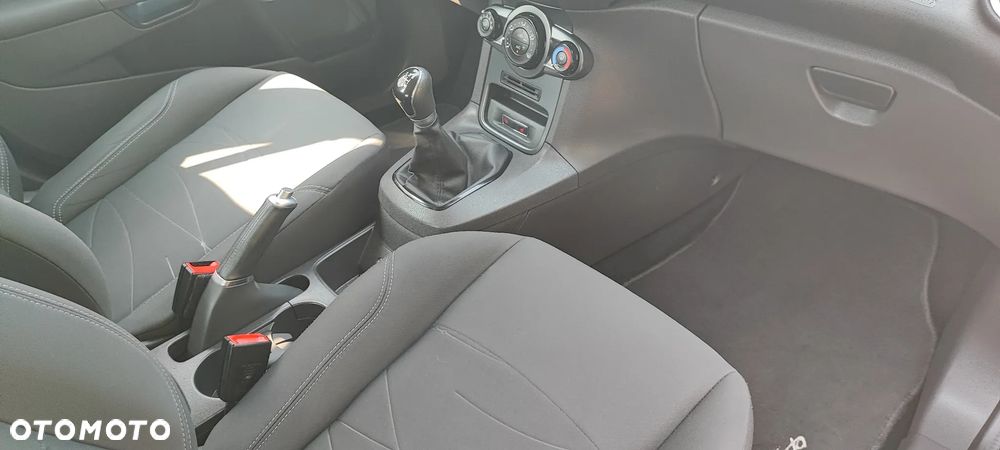 Ford Fiesta 1.25 Gold X EU5 - 39