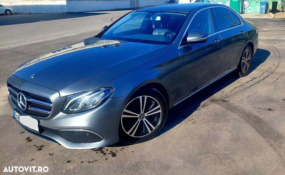 Mercedes-Benz E - 18