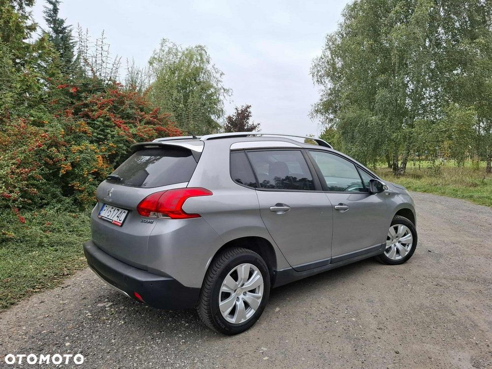 Peugeot 2008 - 4