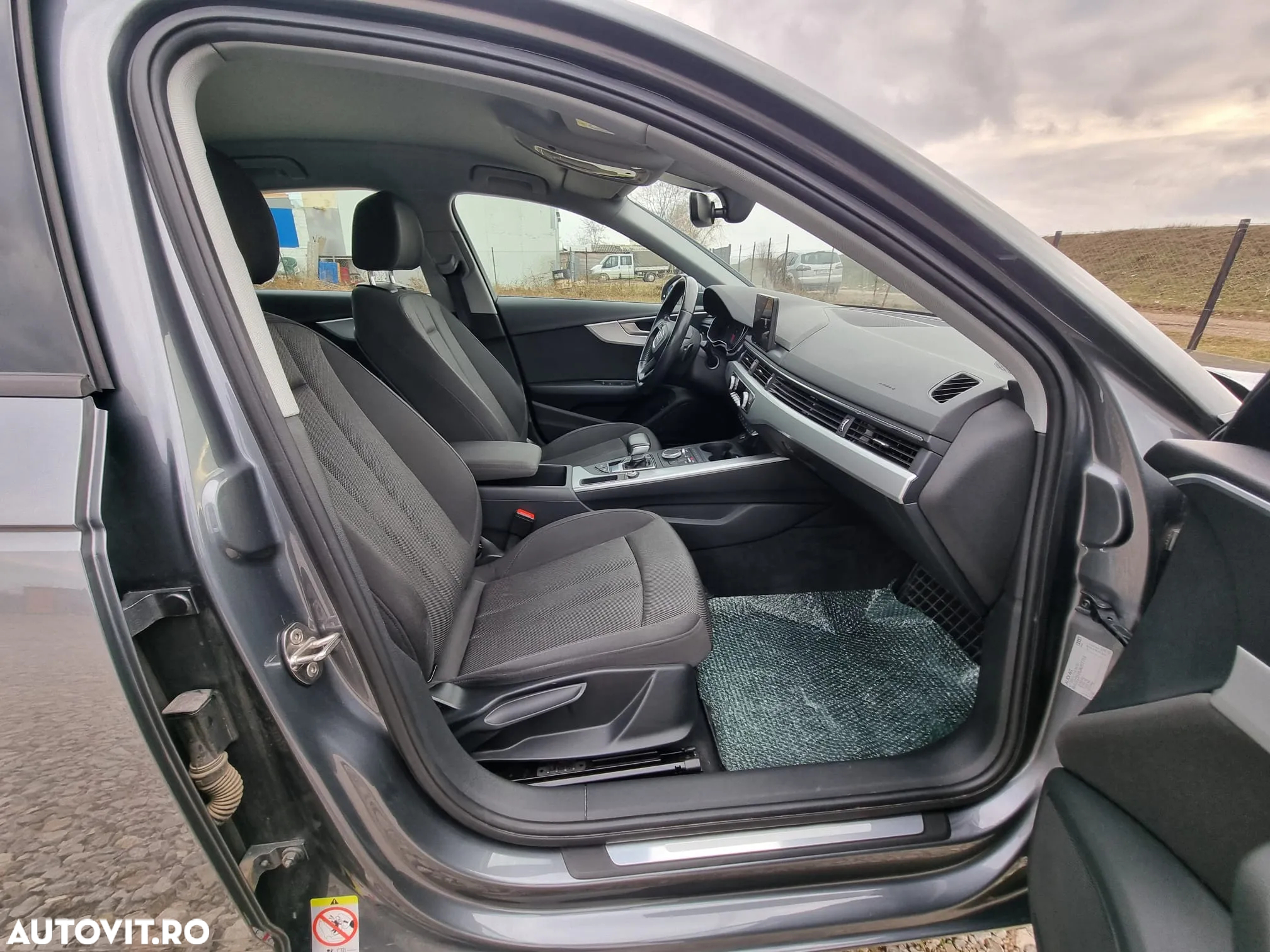 Audi A4 Avant 2.0 TDI S tronic Sport - 15