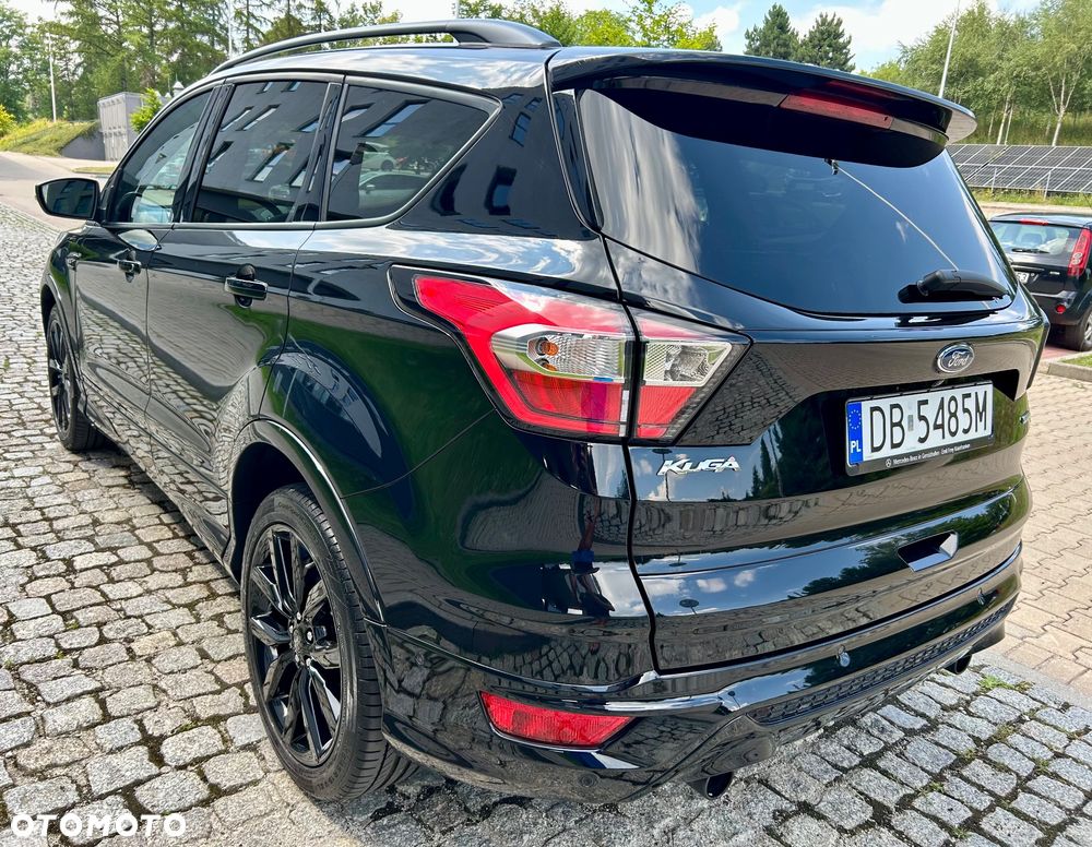 Ford Kuga 1.5 EcoBoost 2x4 Titanium - 11