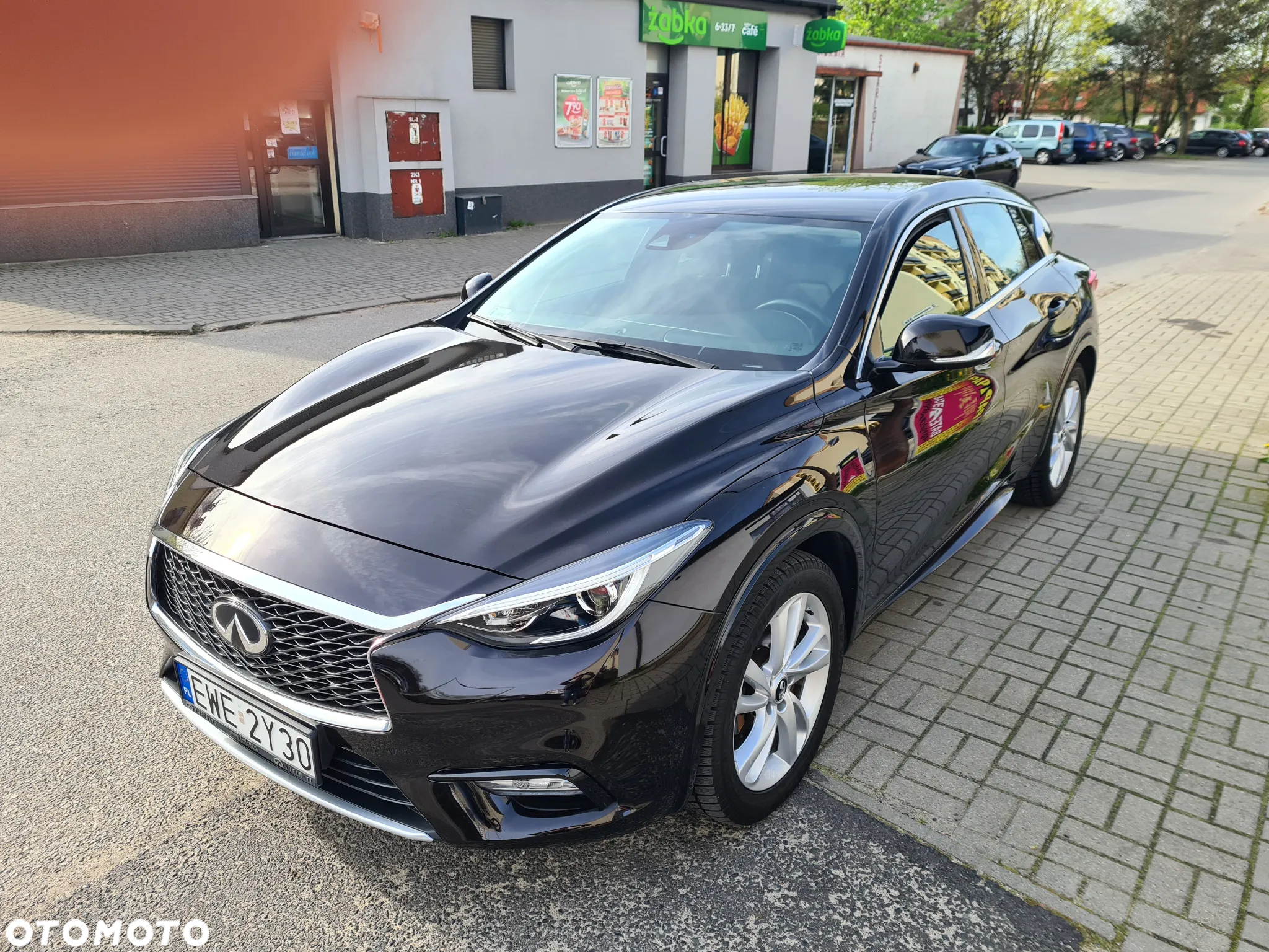 Infiniti Q30 1.5d Business 7DCT - 3