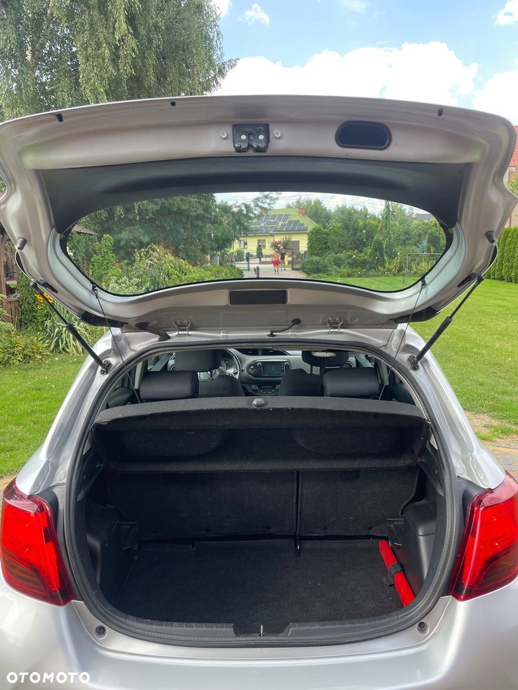 Toyota Yaris - 8