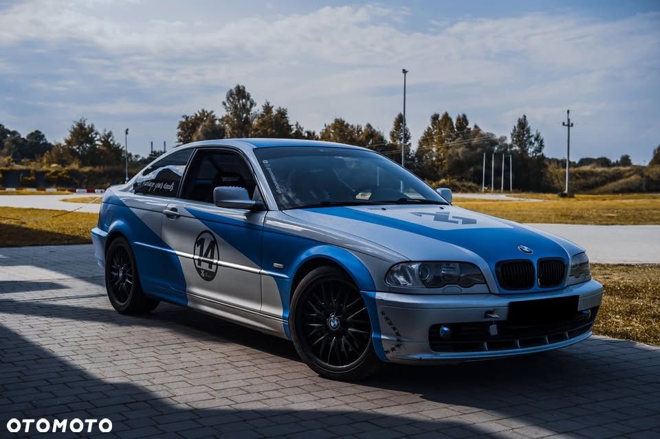 BMW Seria 3 330Ci - 1