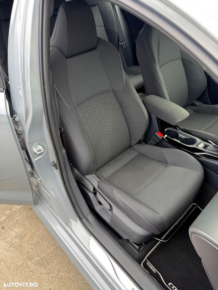 Toyota Corolla 1.8 Business Edition - 22