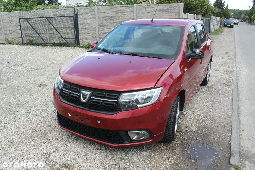 Dacia Sandero - 1
