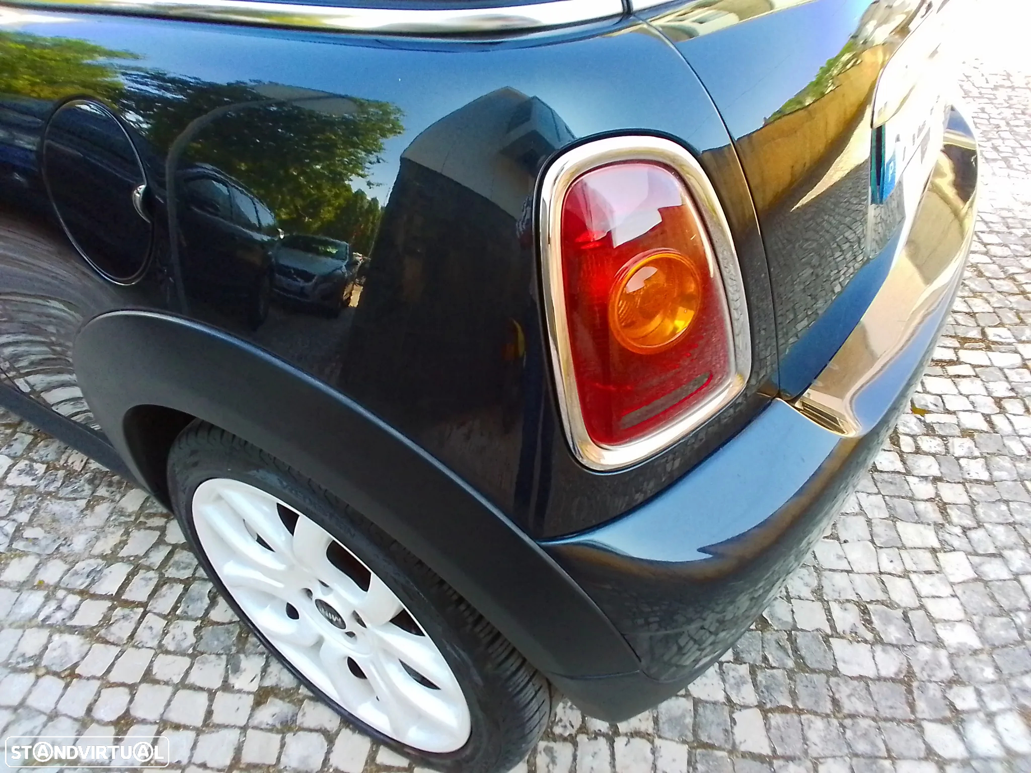 MINI 3 Portas Cooper D - 5