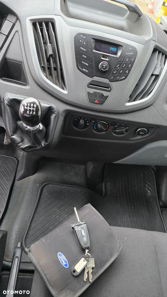 Ford Transit - 6