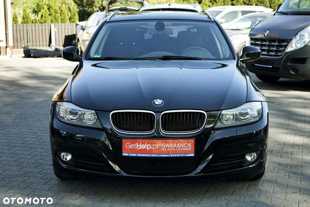 BMW Seria 3 318i - 10