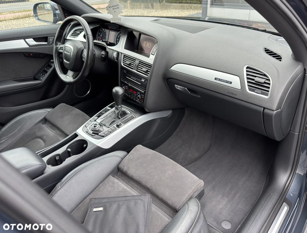 Audi A4 Limousine 2.0 TFSI quattro S tronic S line Sportpaket - 36