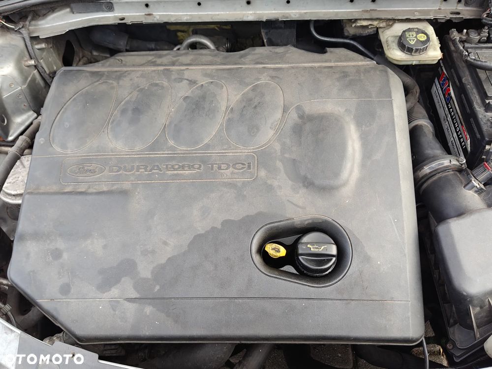 Ford Mondeo 2.0 TDCi DPF Trend - 19