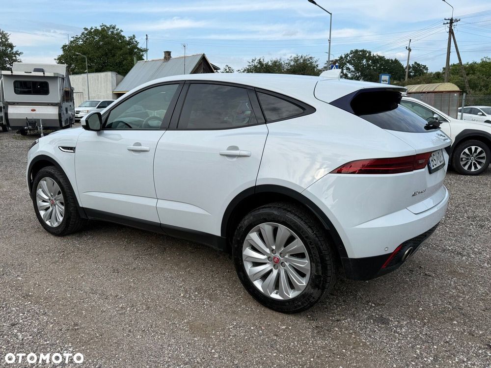 Jaguar F-Pace - 15