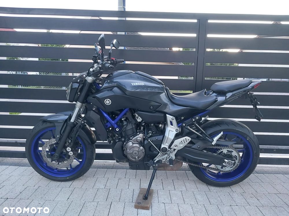 Yamaha MT - 2