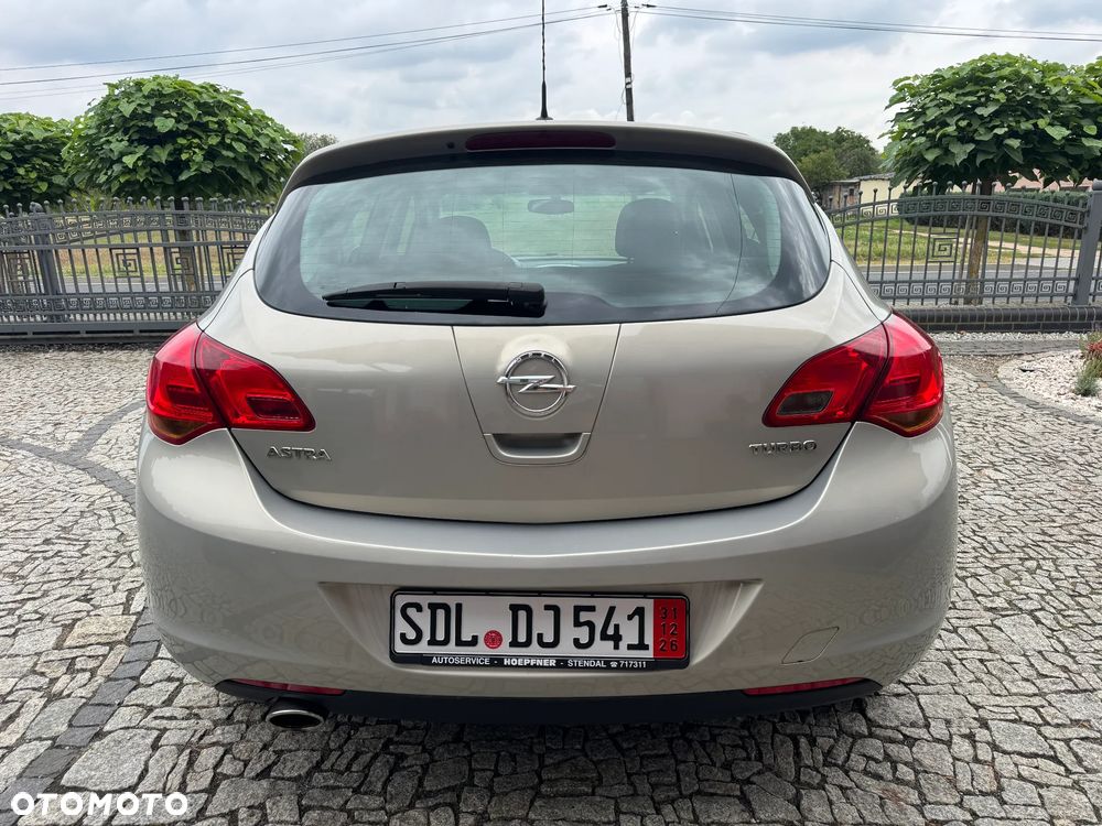 Opel Astra 1.4 Turbo - 6