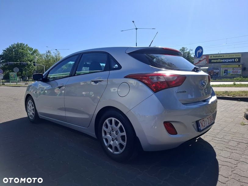 Hyundai i30 1.4 Comfort - 6
