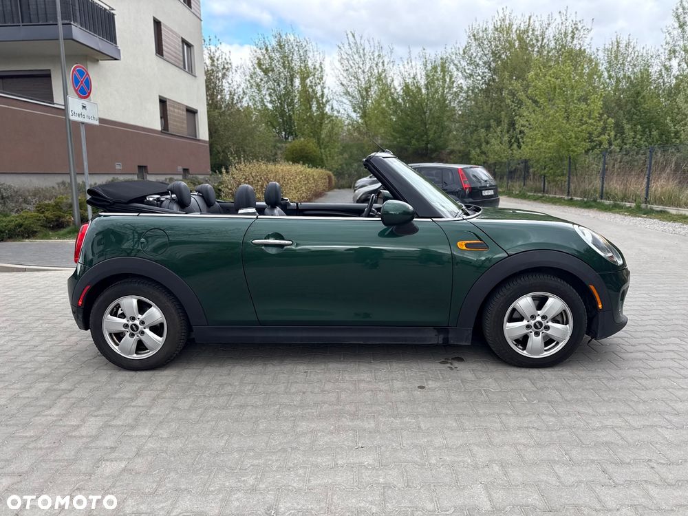 MINI Cooper Standard - 2