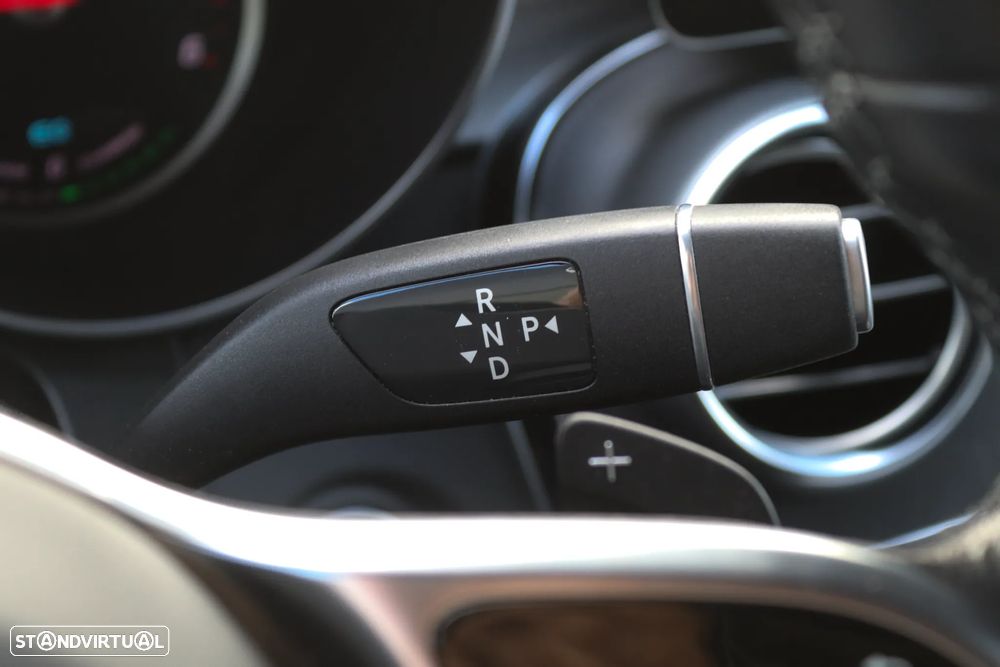 Mercedes-Benz GLC 300 de Coupé 4Matic - 12