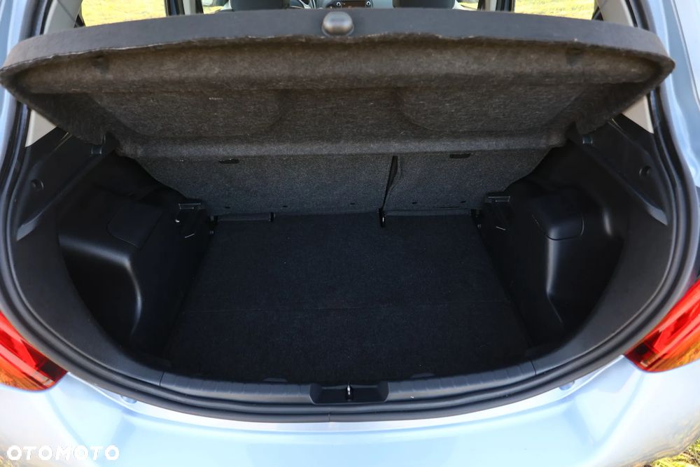 Toyota Yaris 1.33 VVT-i Comfort - 28