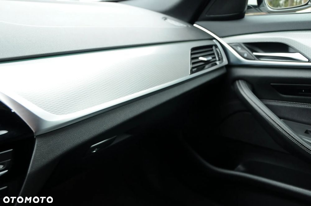 BMW Seria 5 540d xDrive M Sport sport - 13