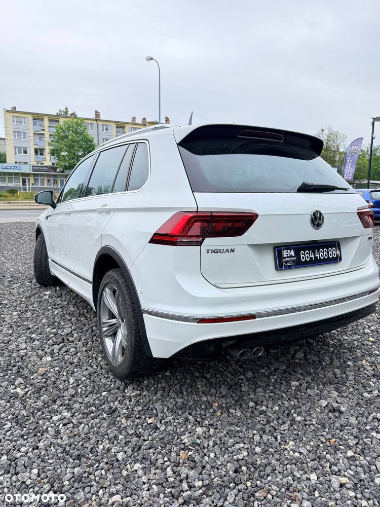 Volkswagen Tiguan ver-2-0-tdi-scr-4motion-dsg-highline - 4