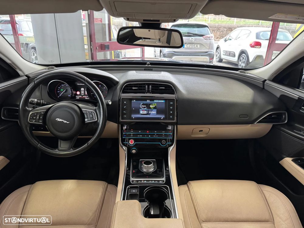 Jaguar XE E-Performance Aut. Prestige - 7