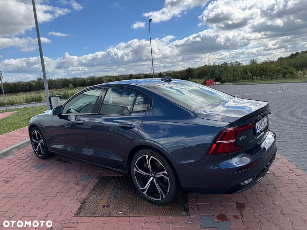 Volvo S60 B5 B AWD Ultimate Dark - 6