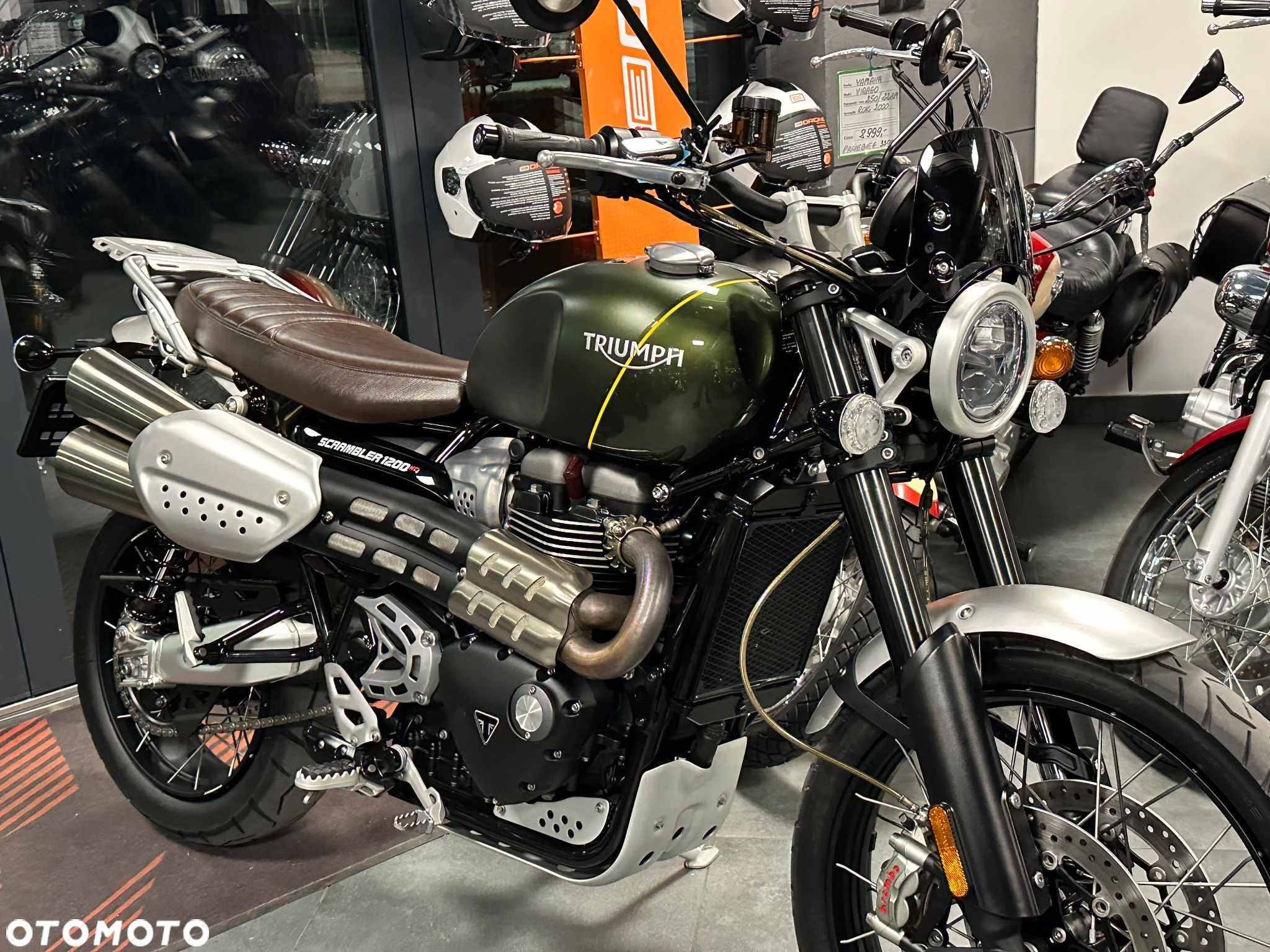 Triumph Scrambler - 25
