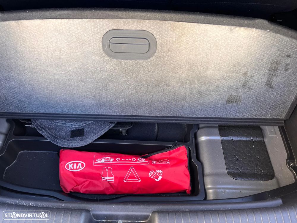 Kia Venga 1.4 CRDi TX ISG - 20