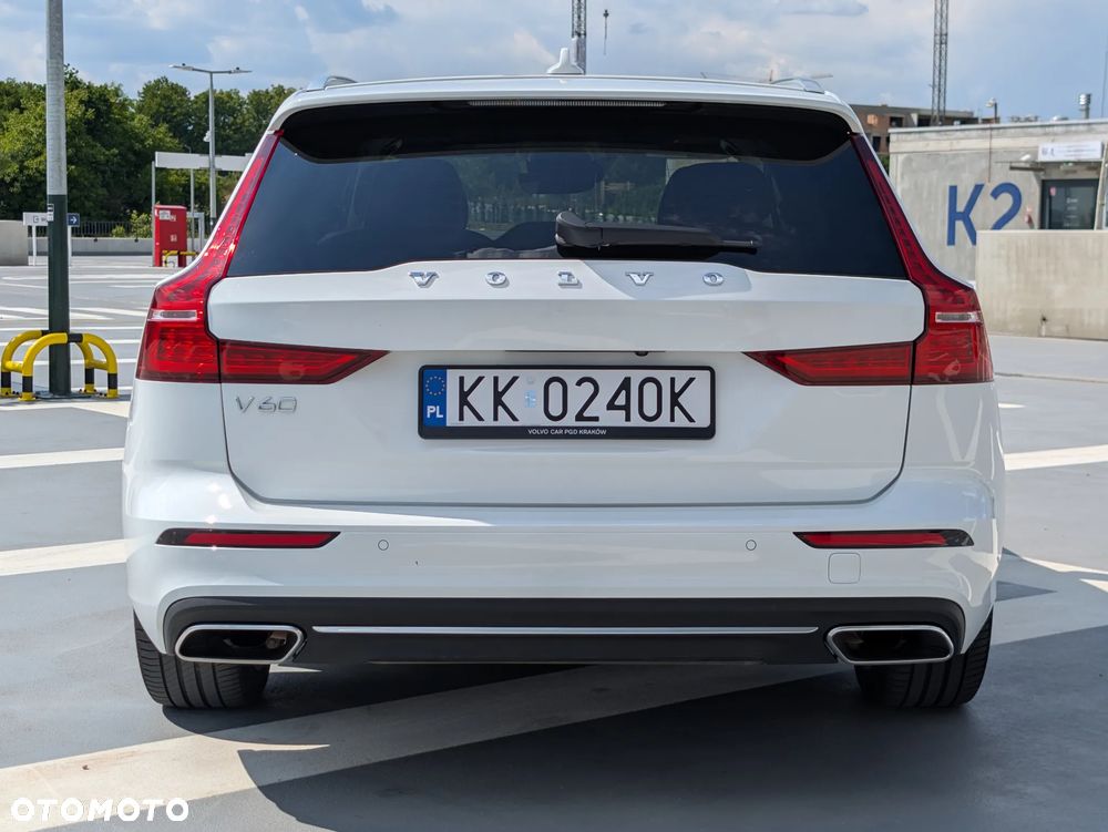 Volvo V60 T6 AWD Recharge Geartronic Inscription - 6