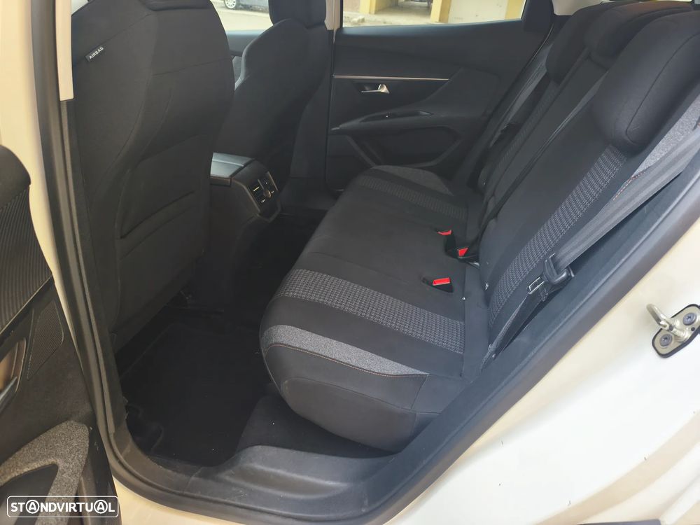 Peugeot 3008 BlueHDi 130 Stop & Start Allure - 8
