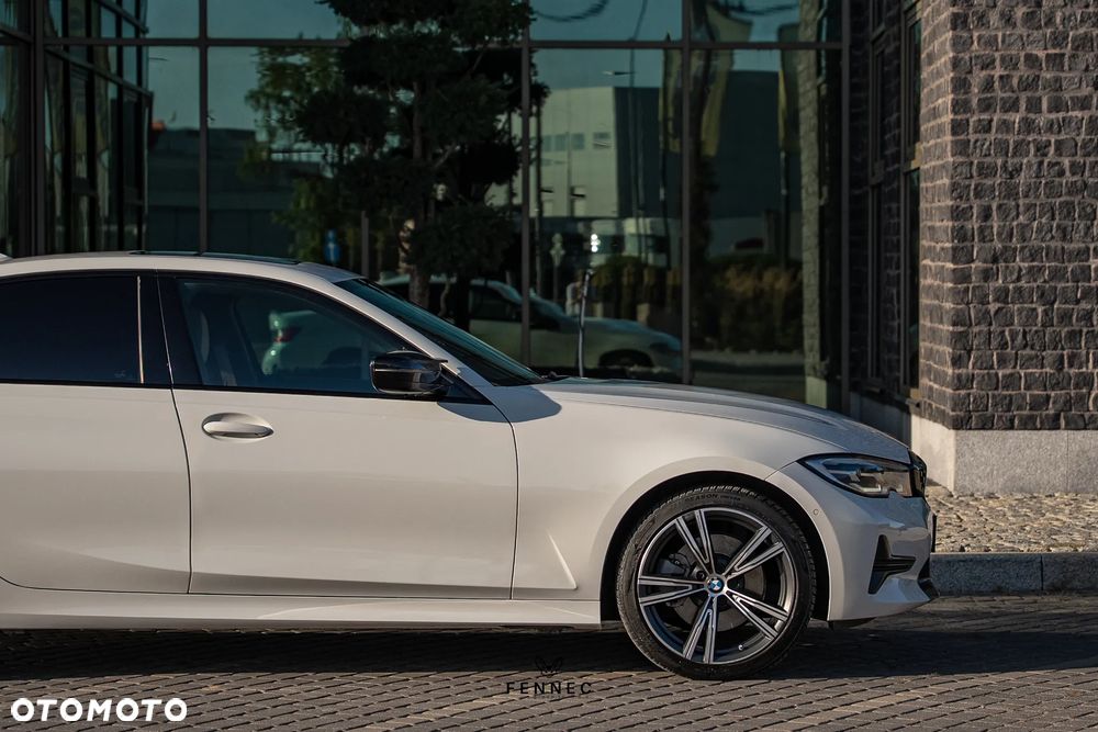 BMW Seria 3 - 12