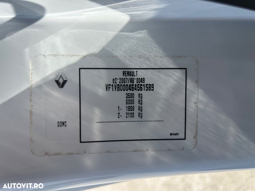 Renault Master BOX 8 EUROPALETI LIFT SPATE - 38