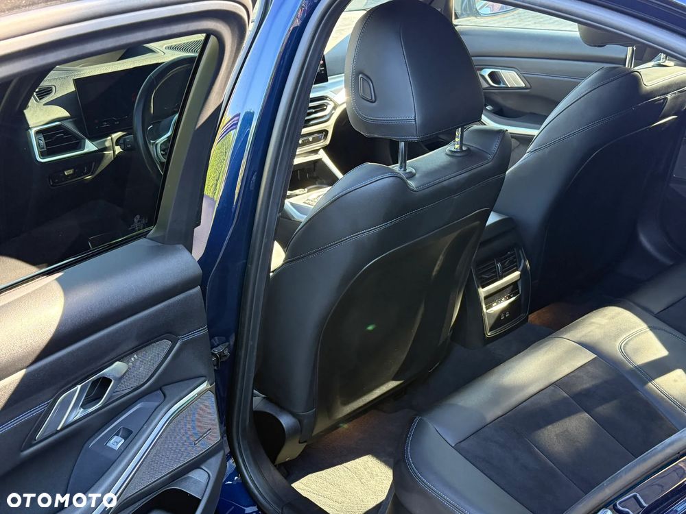 BMW Seria 3 320d xDrive M Sport sport - 15