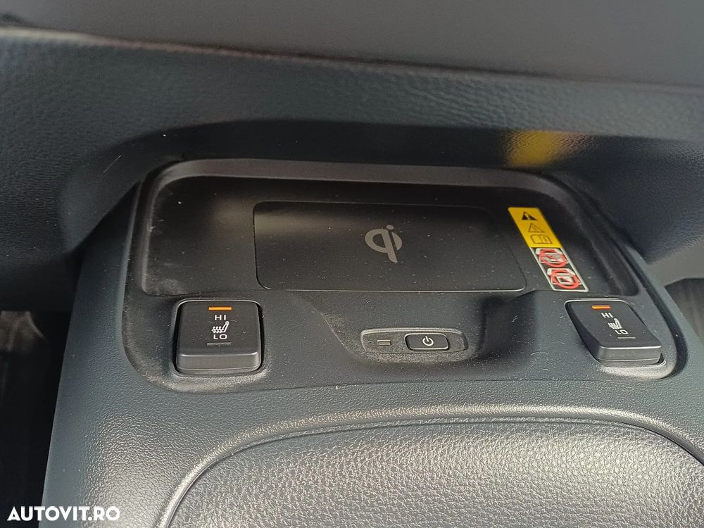 Toyota Corolla 1.8 HSD Dynamic - 20