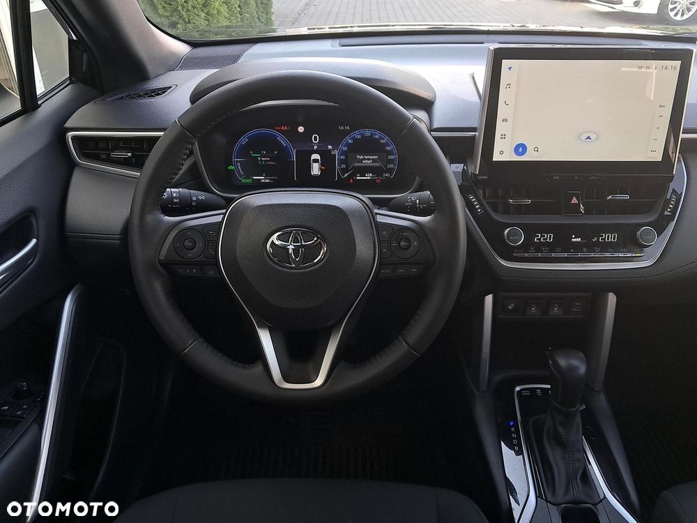 Toyota Corolla Cross - 17