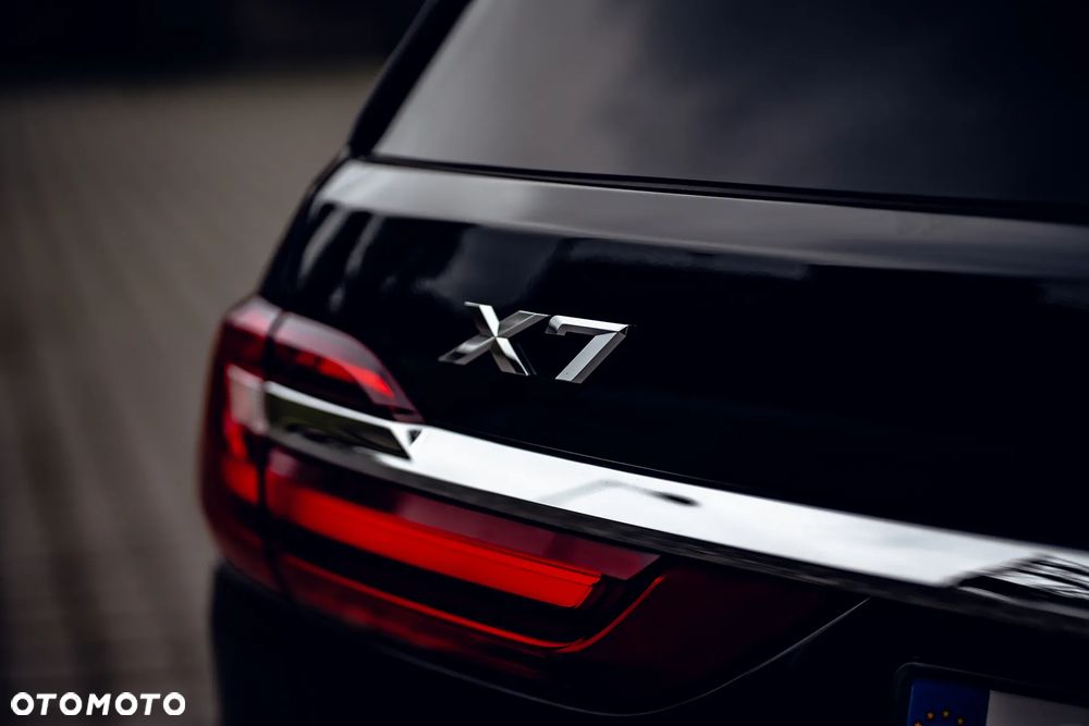 BMW X7 - 27