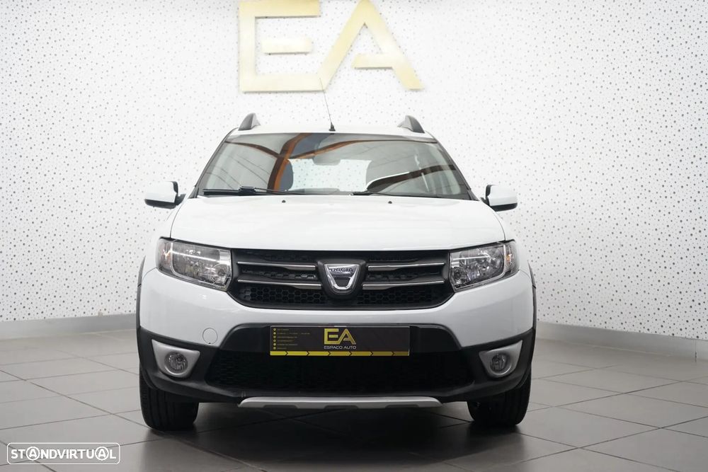 Dacia Sandero 2015 photo 2