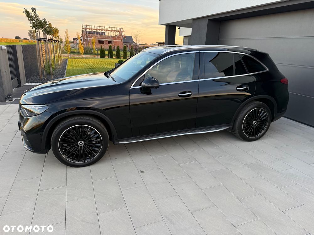 Mercedes-Benz GLC - 4