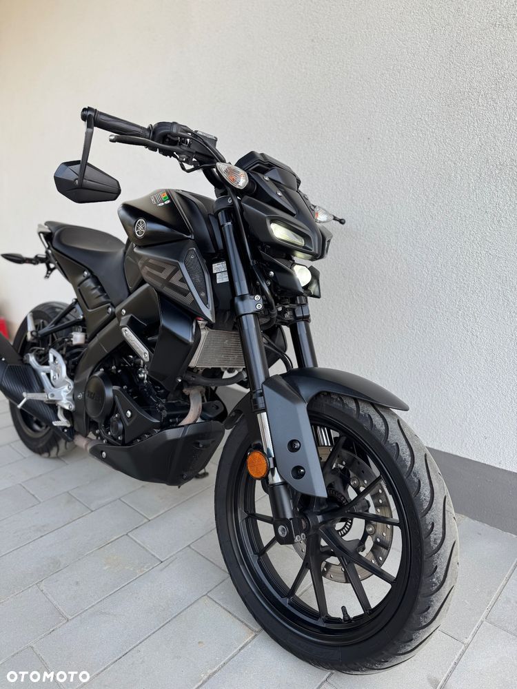 Yamaha MT - 2