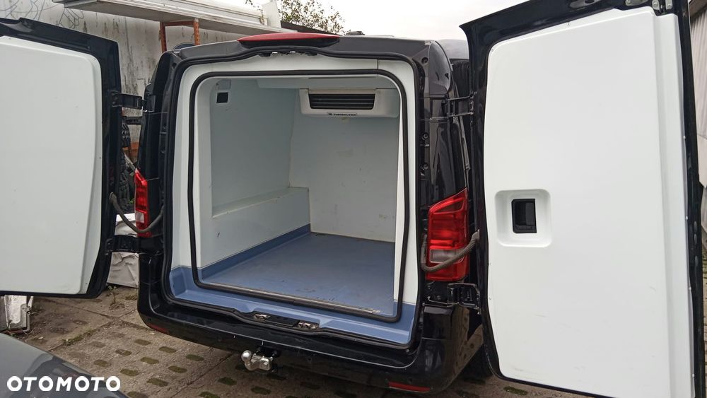 Mercedes-Benz VITO 116 9G TRONIC HOLENDERKA CHŁODNIA CATERING - 24