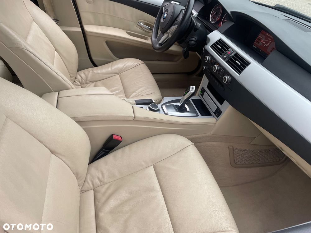 BMW Seria 5 530d Edition Exclusive - 21