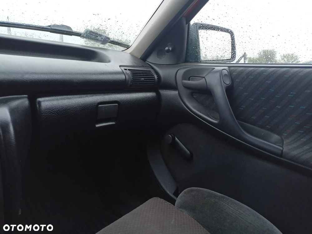 Opel Astra - 11