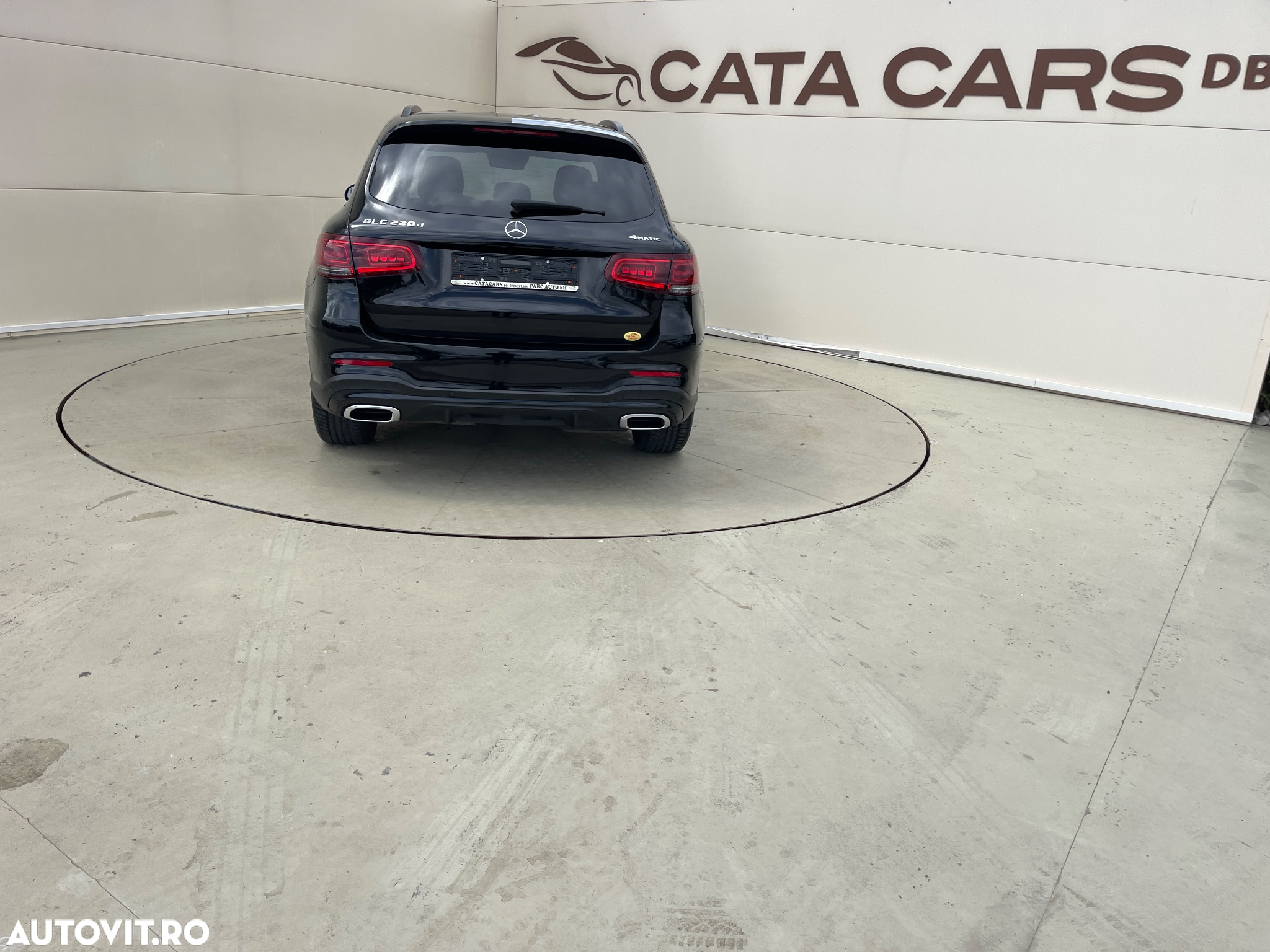 Mercedes-Benz GLC 220 d 4Matic 9G-TRONIC AMG Line - 13