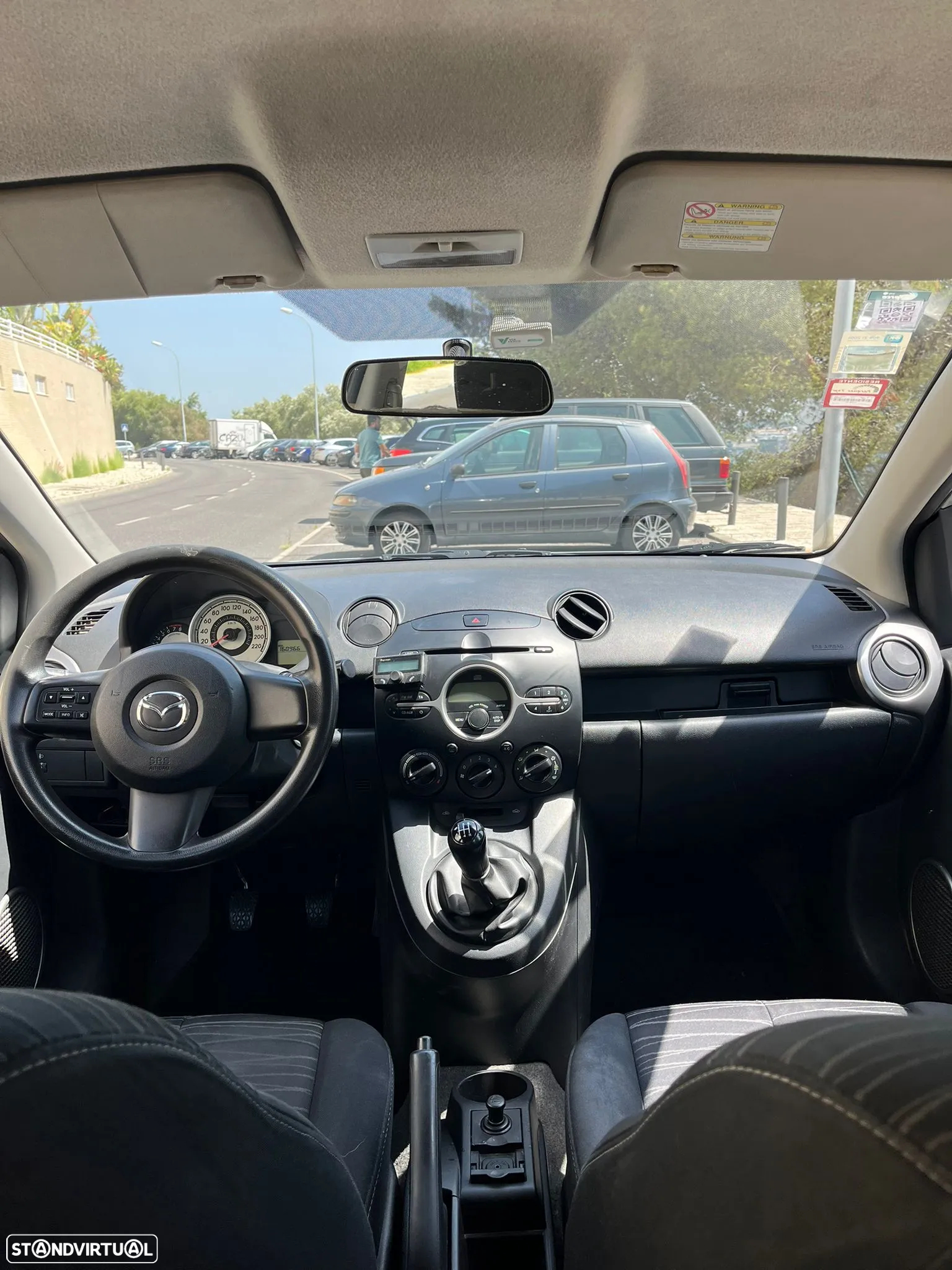 Mazda 2 1.3 MZR Core - 8
