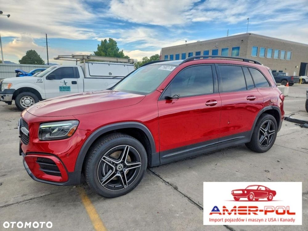 Mercedes-Benz Glb