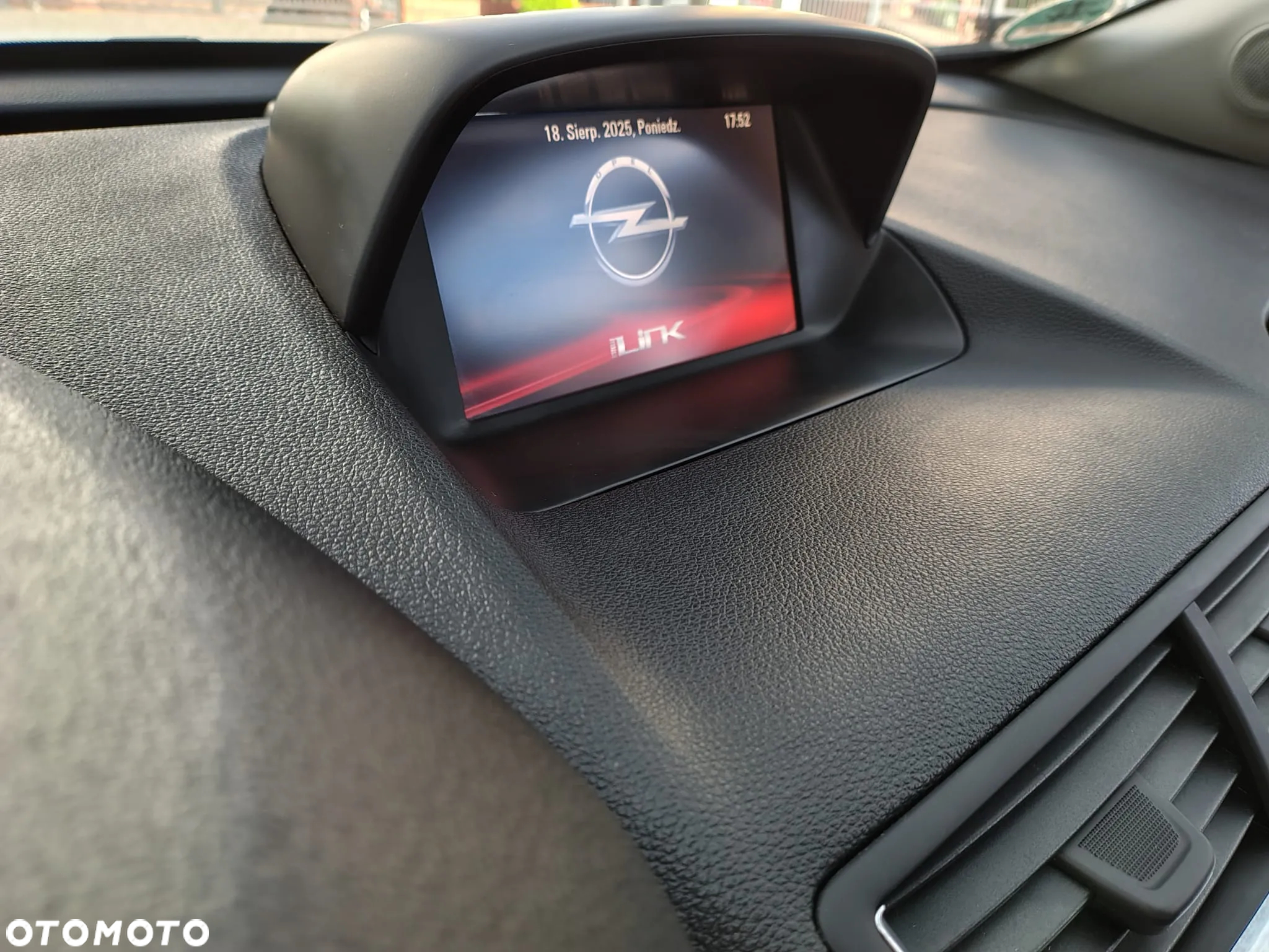 Opel Mokka - 12