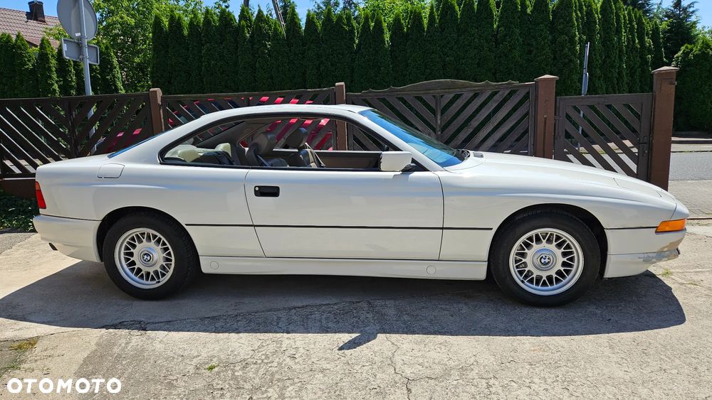 BMW Seria 8 - 28