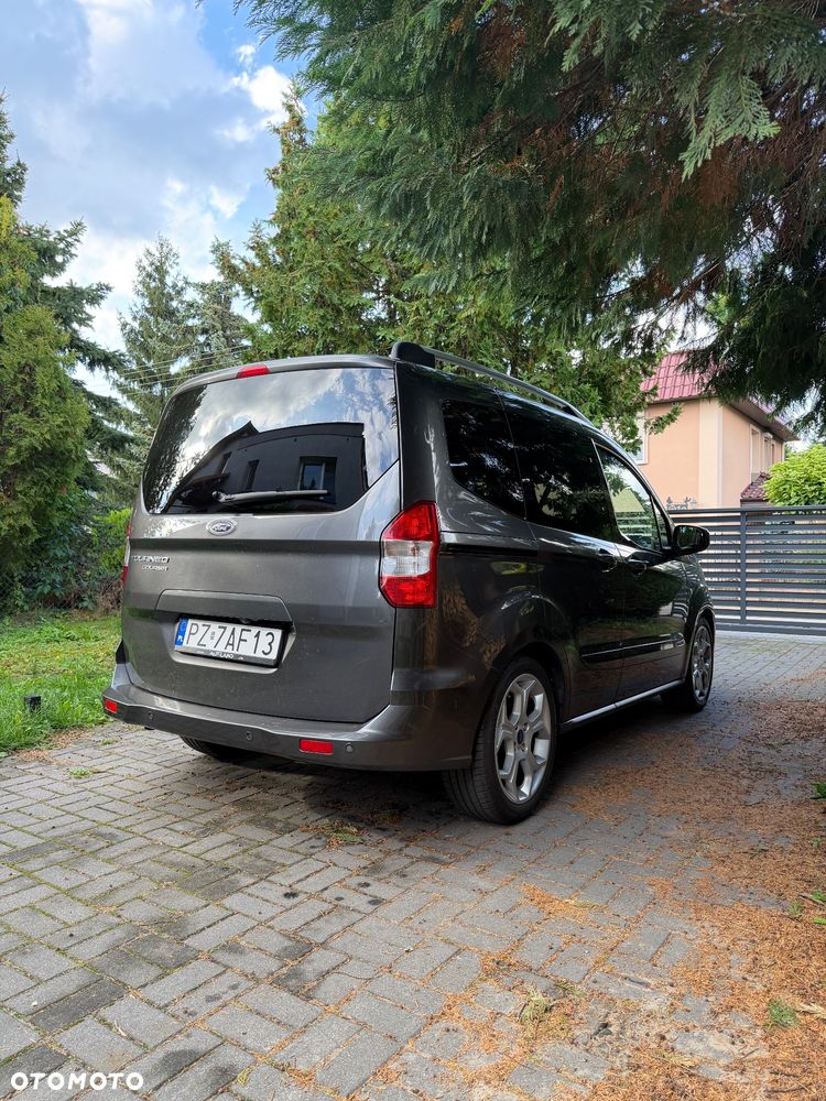 Ford Tourneo Courier 1.0 EcoBoost Titanium - 3