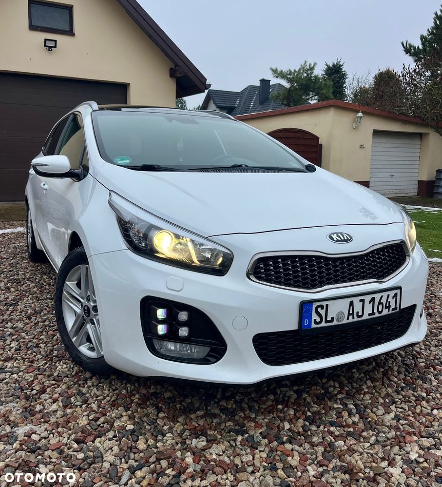 Kia Ceed 1.6 CRDi DCT GT Line - 3